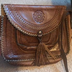 Patricia Nash Camila crossbody!